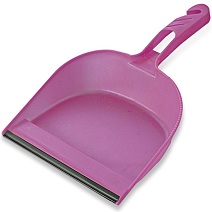 GALA DUST PAN WITH RUBBER LEVELER